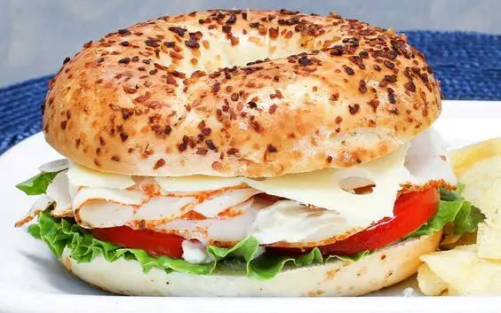 Classic Turkey and Swiss Sandwich: healthy lunch ideas