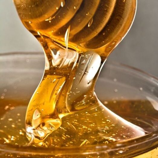 Cleansing with Honey for beauty