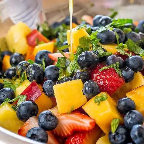 Dessert Fruit Salad low calorie meal for weight loss success