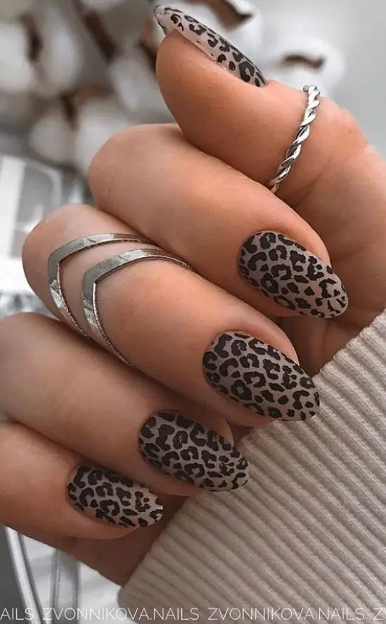 Animal Print Accents Nails