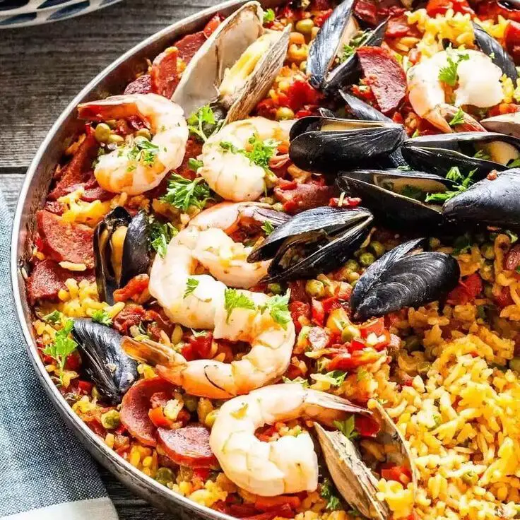 Seafood Paella Family Dinner Ideas for Christmas