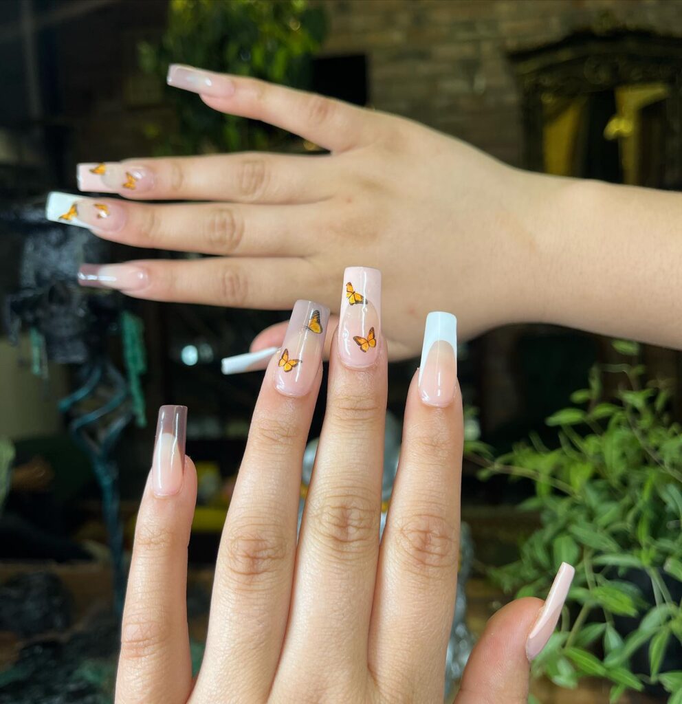 Minimalist Butterfly Accent Nails