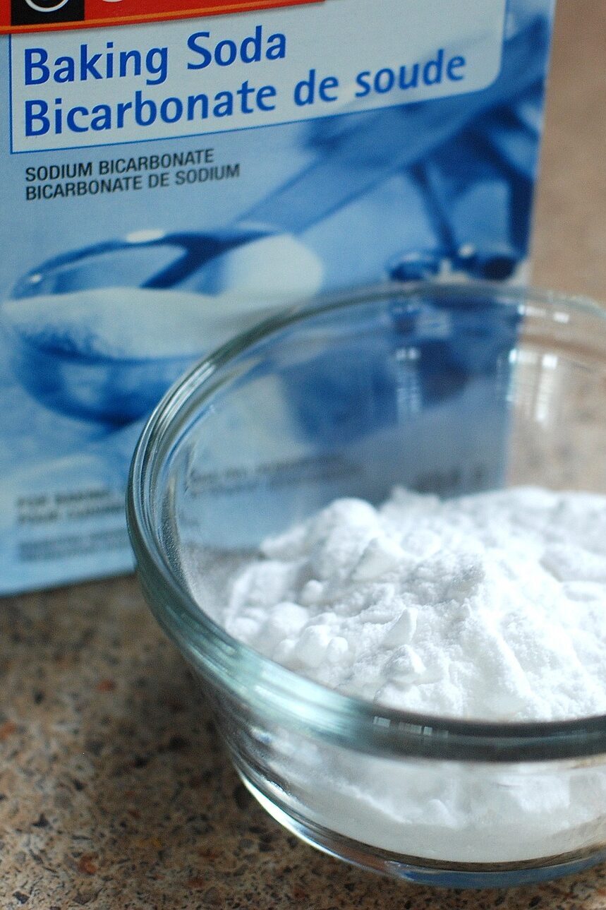 Baking Soda to get rid of Dandruff